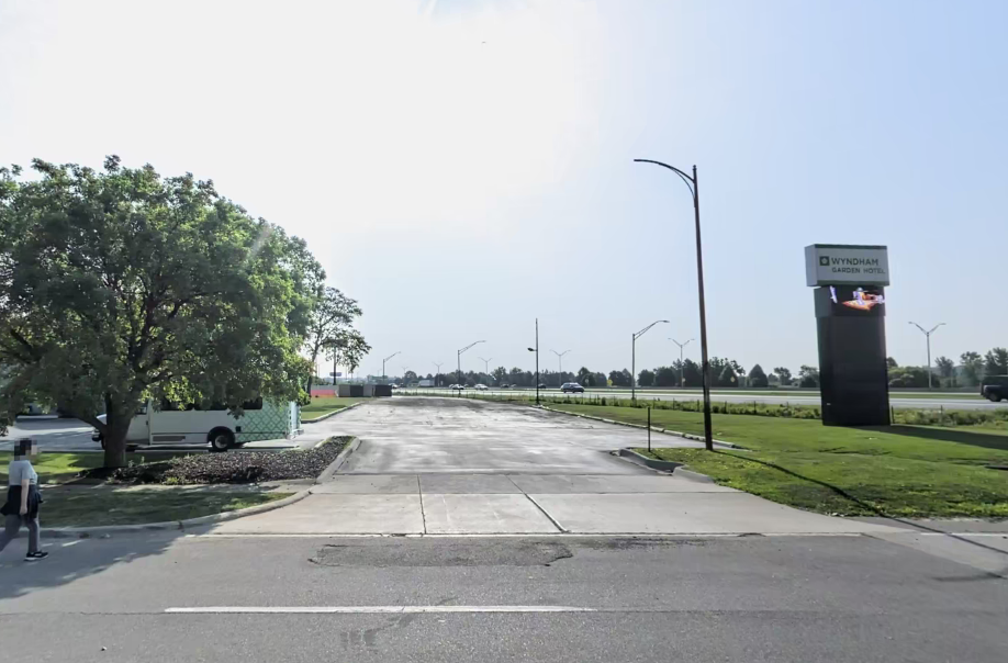 Photo of Wyndham Garden Romulus DTW - Uncovered Self Park