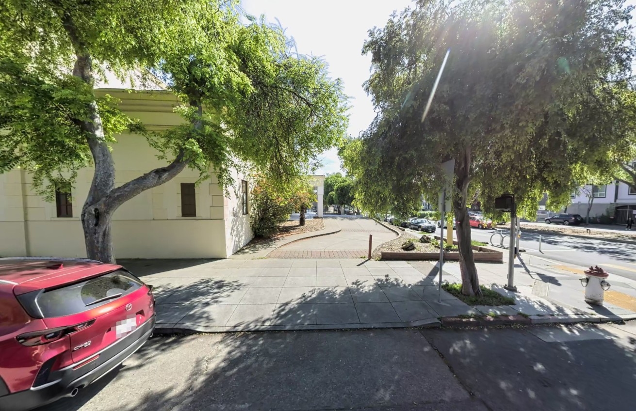 Photo of 1498 Ellis St. (1280 Webster St.) - Glad Tidings Church - Lot