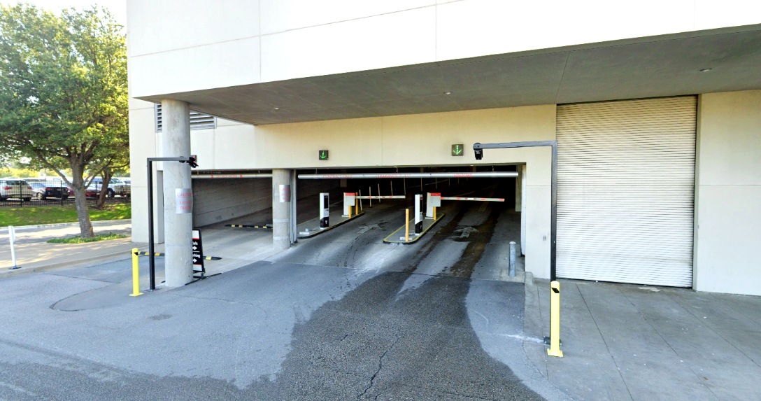 Photo of 2690 Wade Alley (1722 Routh St.) - One Arts Plaza Garage