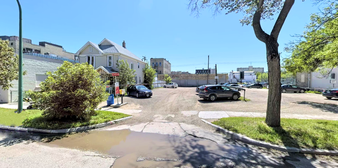 Photo of 348 Elgin Ave. - Lot #370