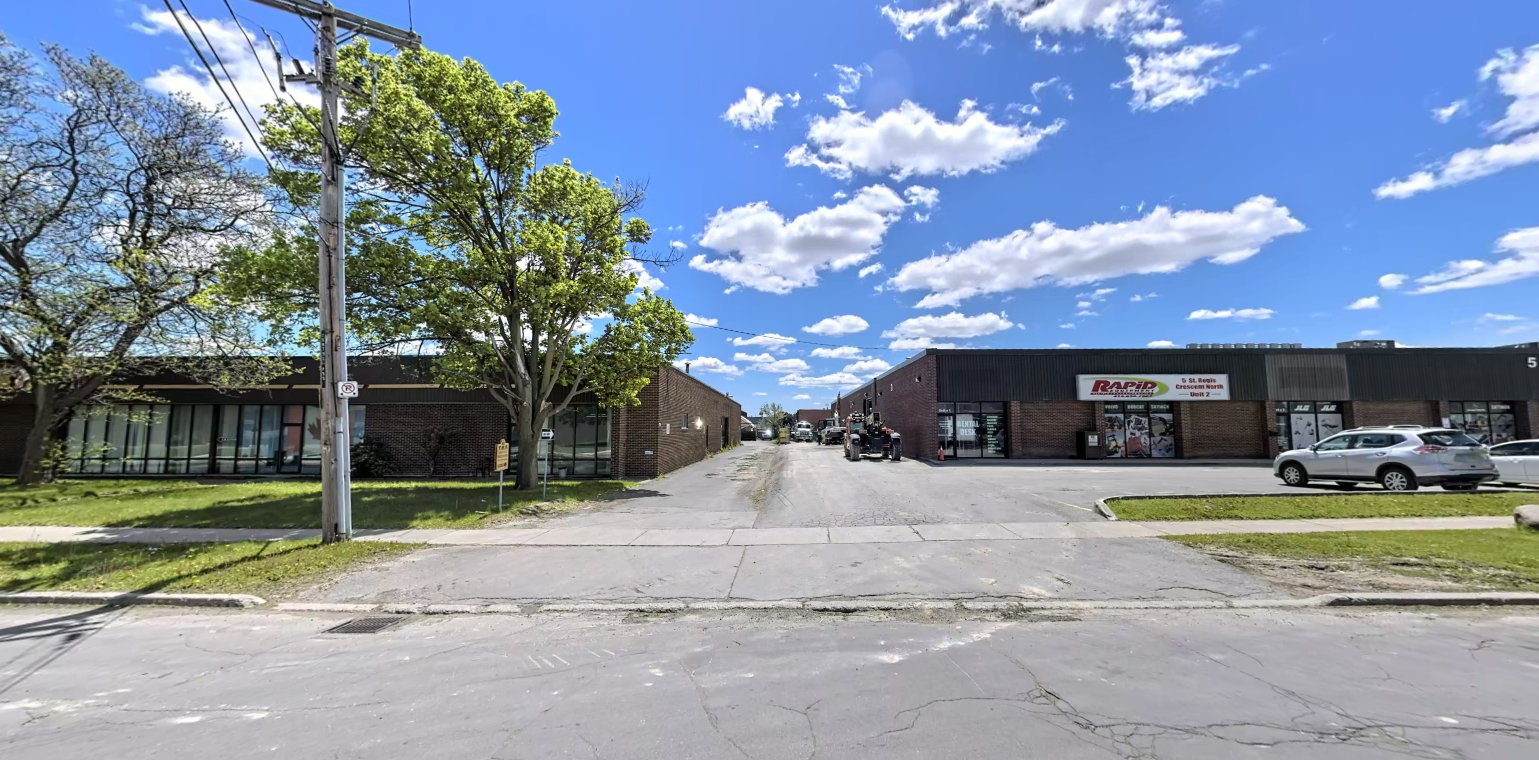 Photo of 48 St. Regis Cres. N (5 St Regis Cres. N) - Lot