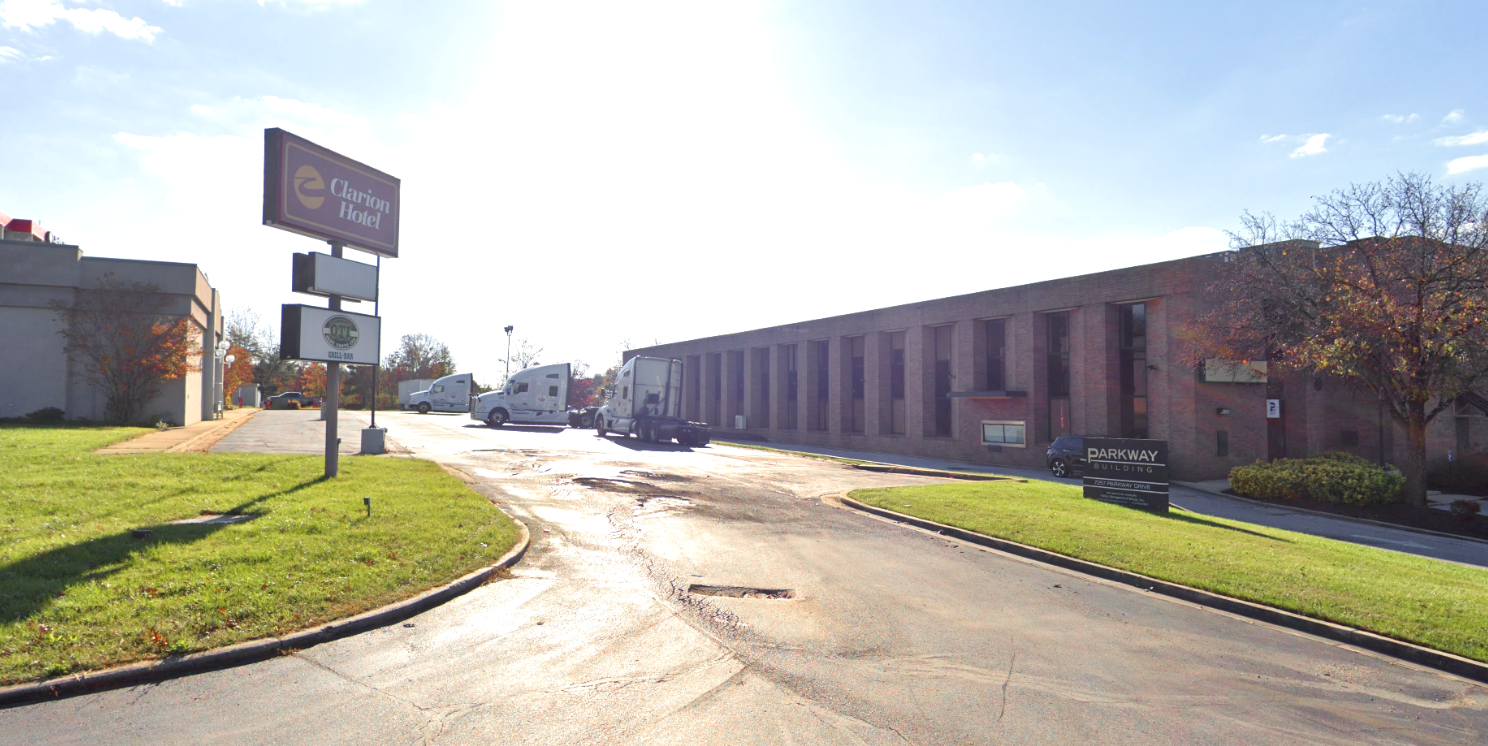Photo of Clarion Hotel BWI Airport Arundel Mills - Uncovered Self Park