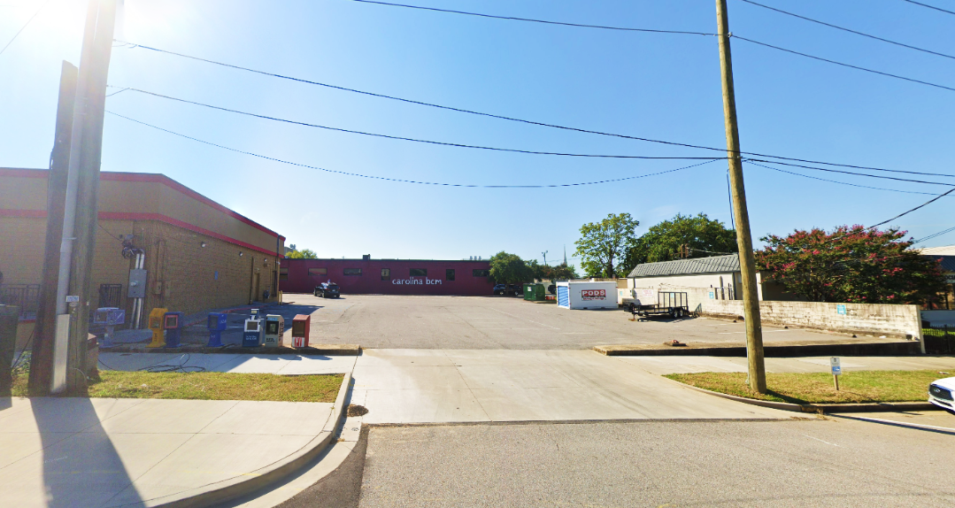 Photo of 1160 College St. (825 Main St.) - Lot