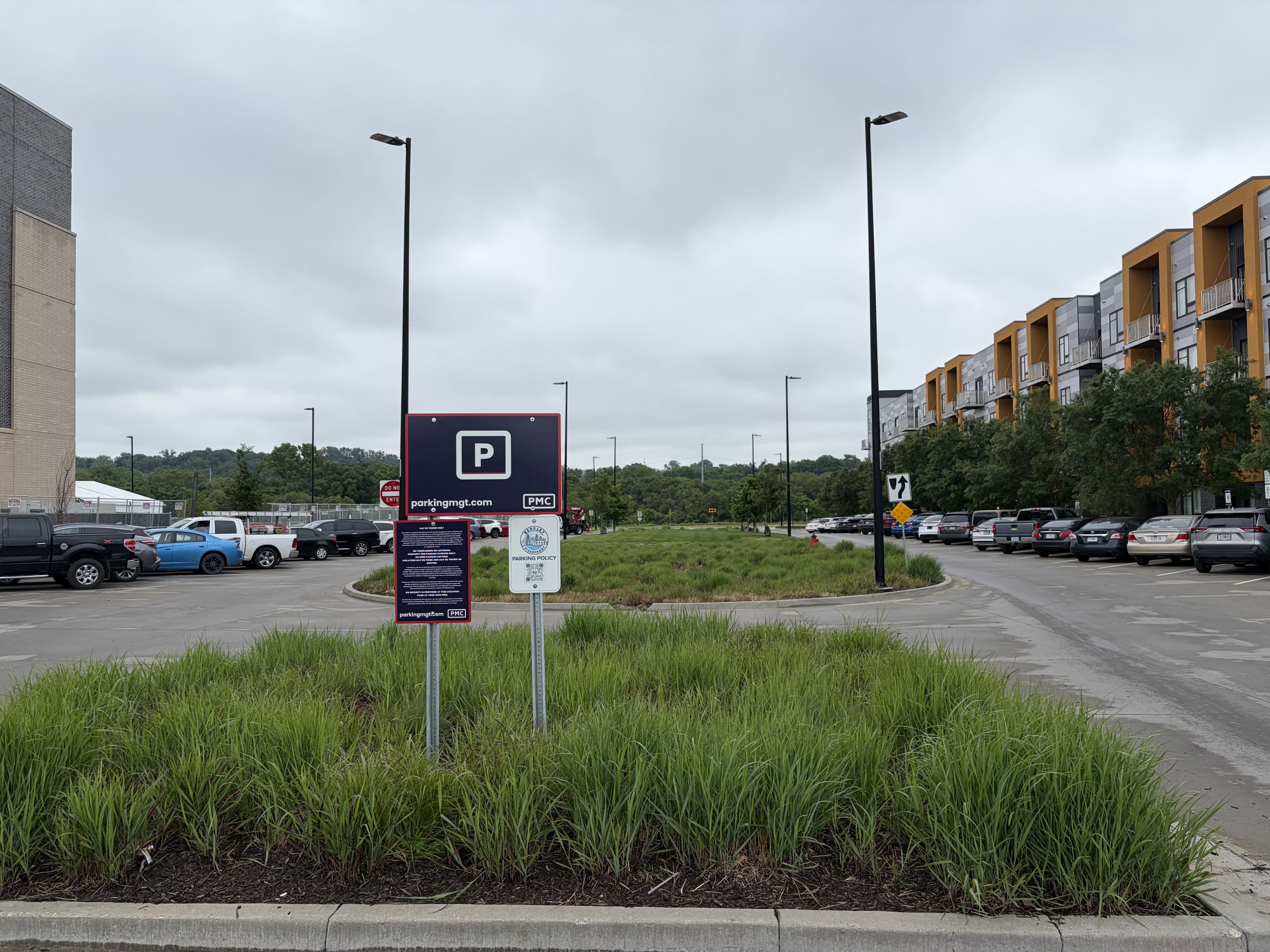 Photo of 1298 Riverfront Dr. (1000 Berkley Pkwy.) - Lot