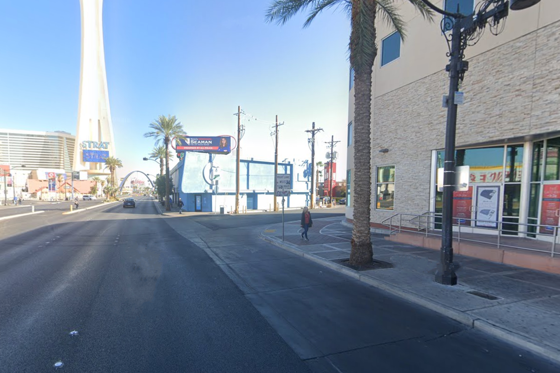 Photo of 2405 S Las Vegas Blvd. - Garage