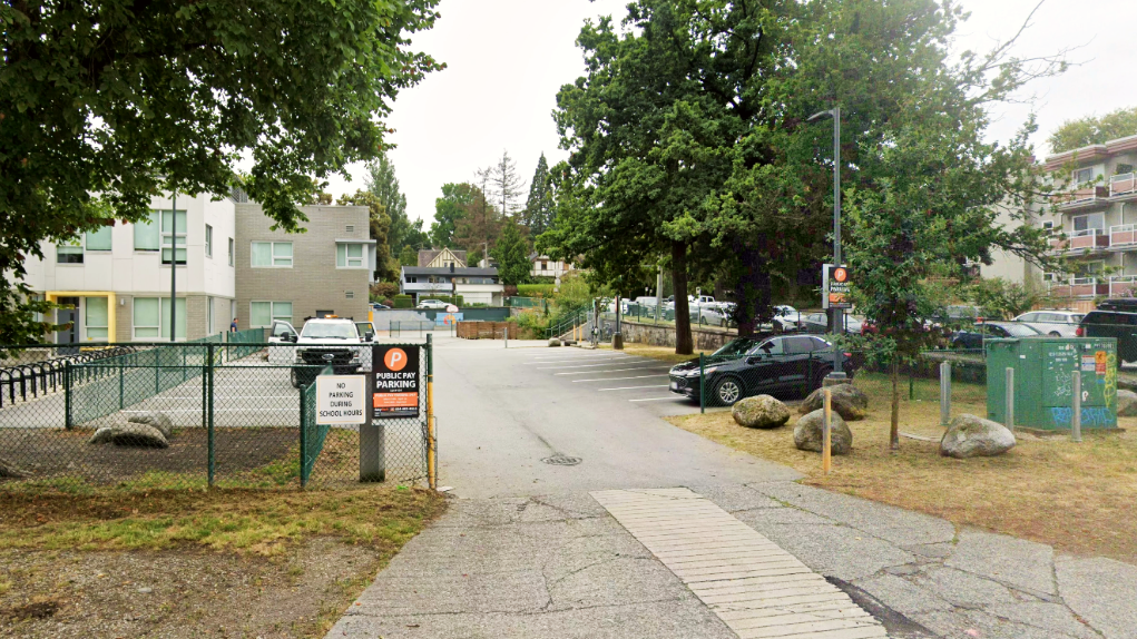 Photo of 1166 W 14th Ave. - L'Ecole Bilingue Elementary School Lot