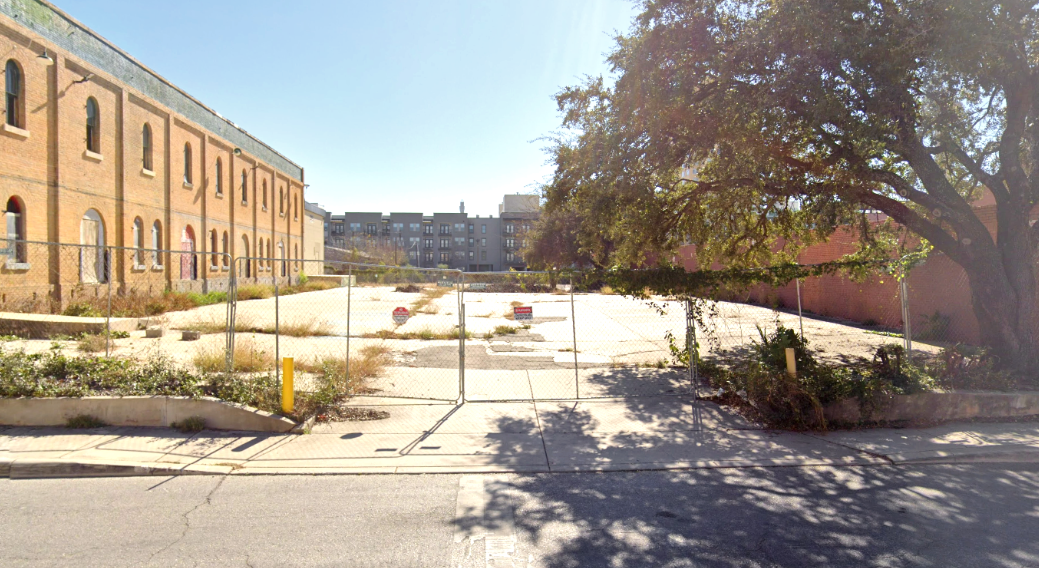 Photo of 1226 E Houston St. - Lot