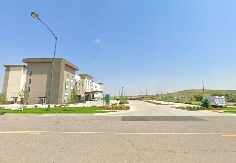 Photo of Holiday Inn and Suites Commerce City DEN - Uncovered Self Park