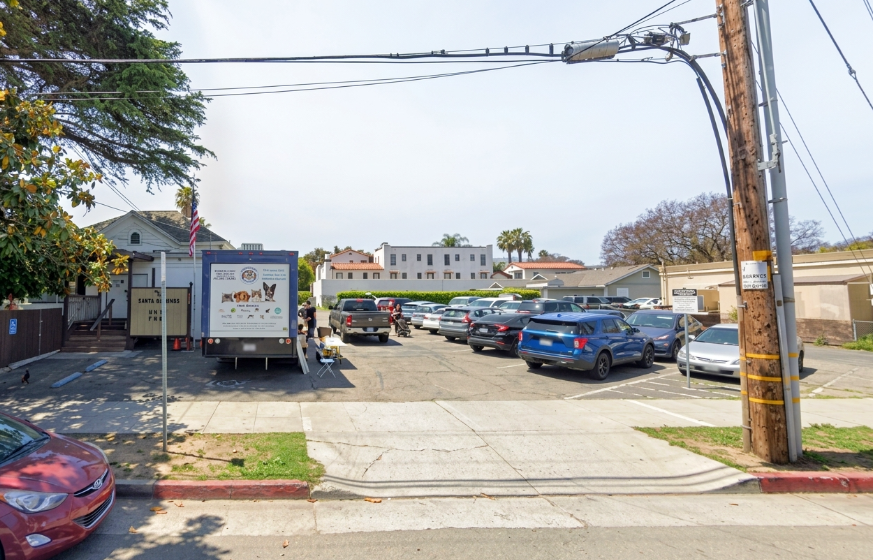 Photo of 925 Bath St. (923 Bath St.) - Lot
