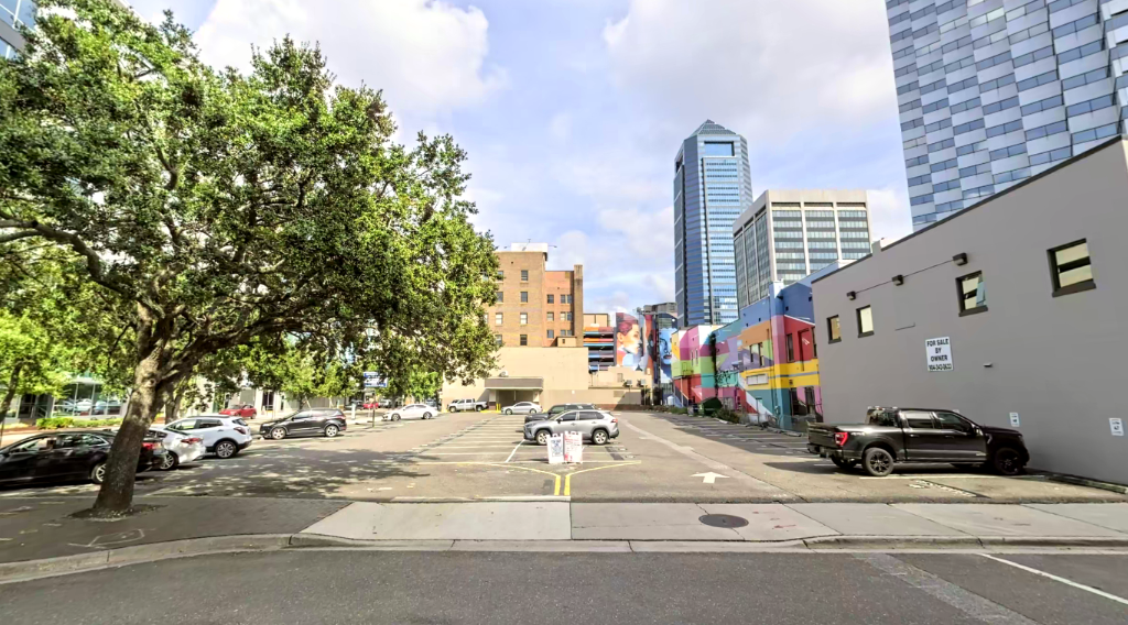 Photo of 165 N Pearl St. (300 W Adams St.) - Lot