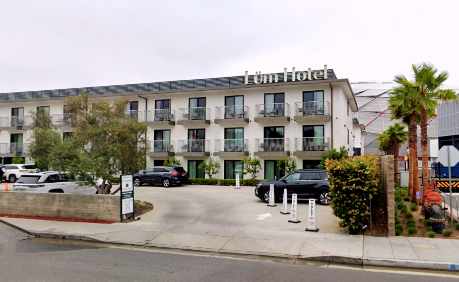 Photo of 3900 W Century Blvd. - The Anthem Valet Stand