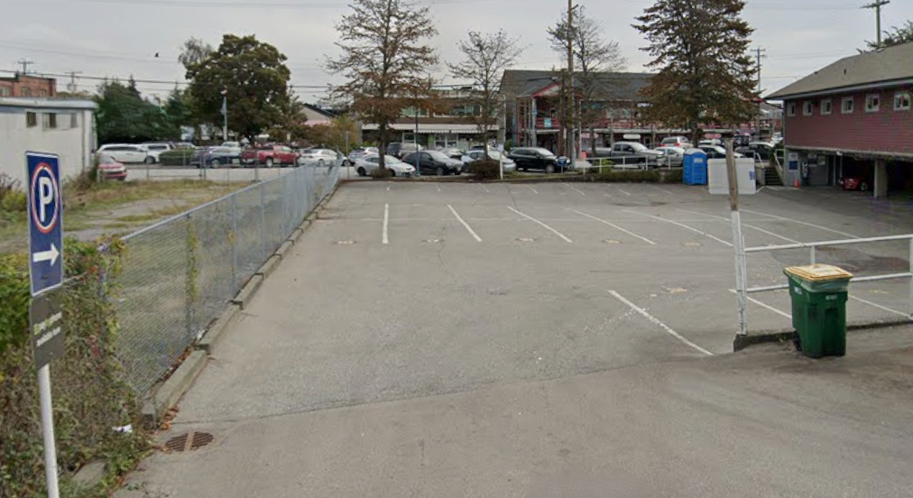 Photo of 3711 Bayview St. - Lot behind G-Men Ramen - 4293