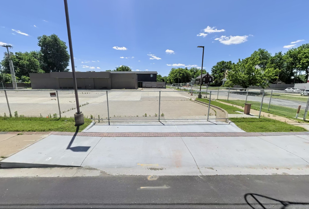 Photo of 3008 E 11th St. - Cutie Lot