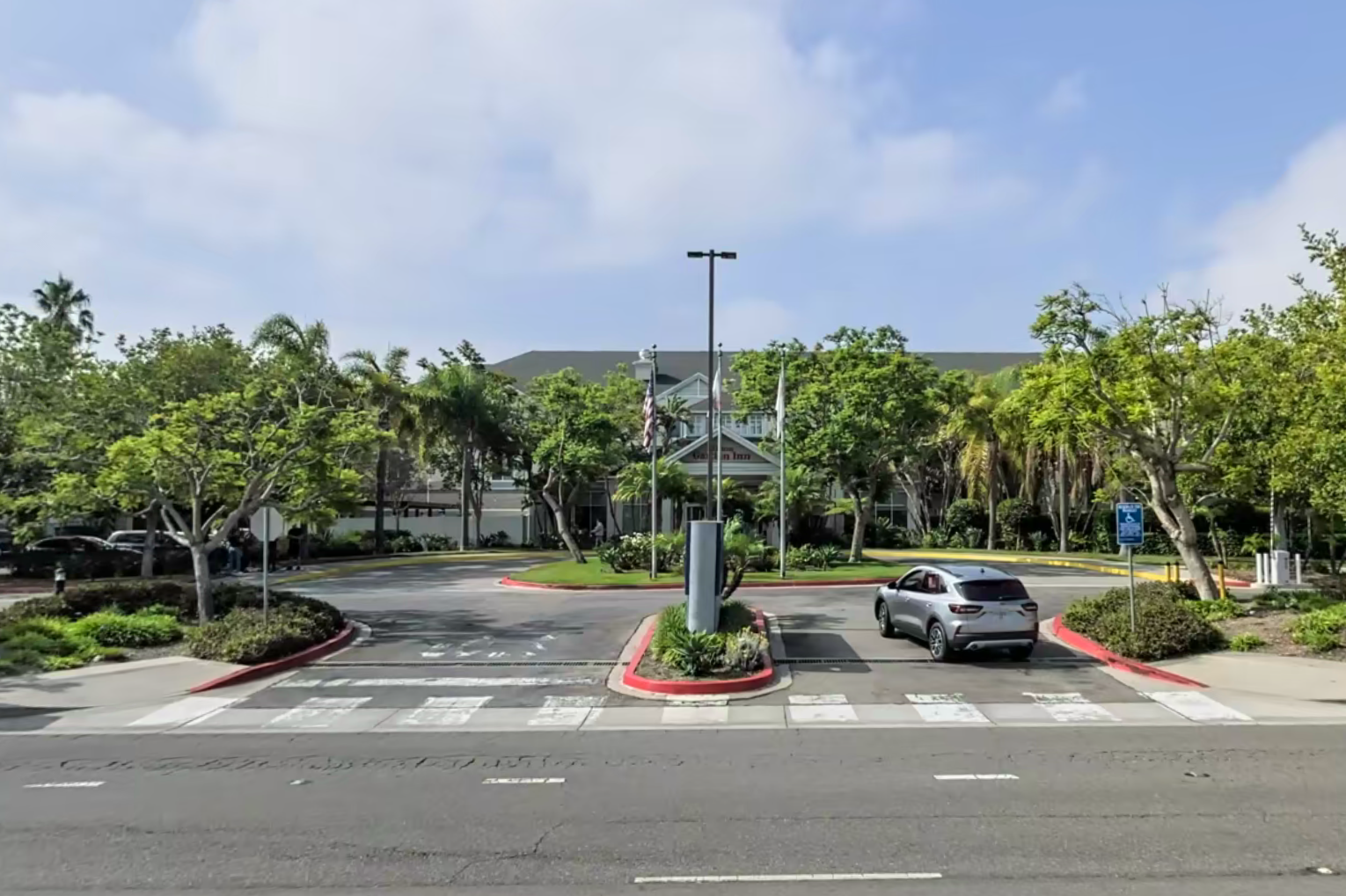 Photo of Hilton Garden Inn LAX/El Segundo - Uncovered Self Park