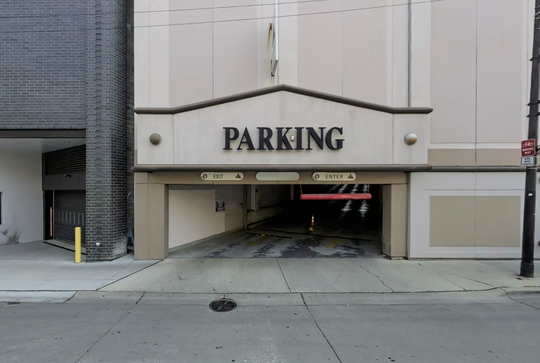 Photo of 3131 N Clark St. - Point At Clark Garage