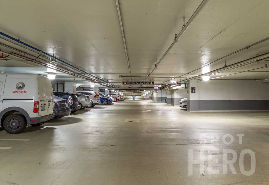 Aon Center Parking Garage