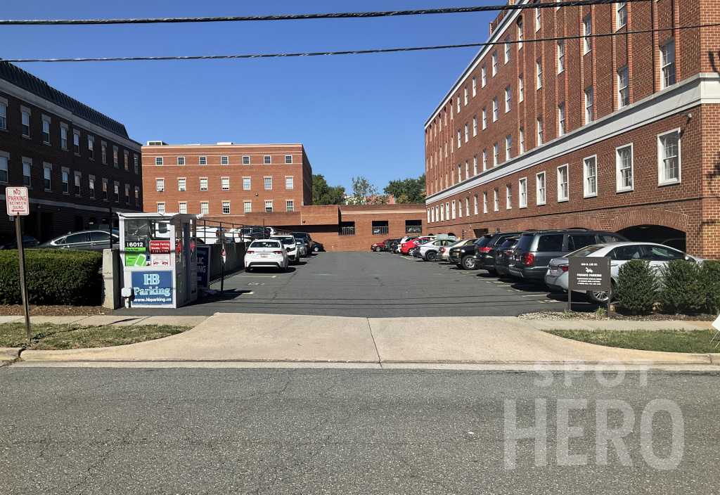 300 N Lee St. - Lot