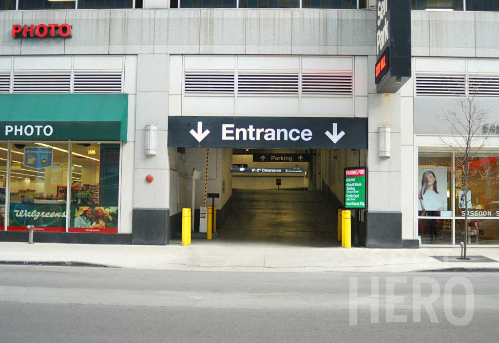 181 N Clark St. - CH599 - Government Center Garage