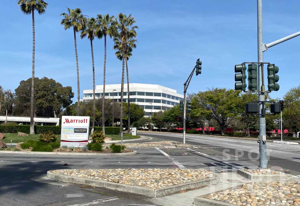 2700 Mission College Blvd. - Santa Clara Marriott - Self Park Garage