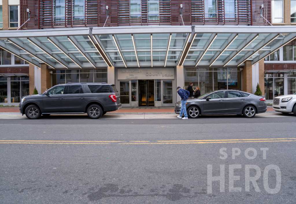 901 L St. NW - Courtyard & Residence Inn