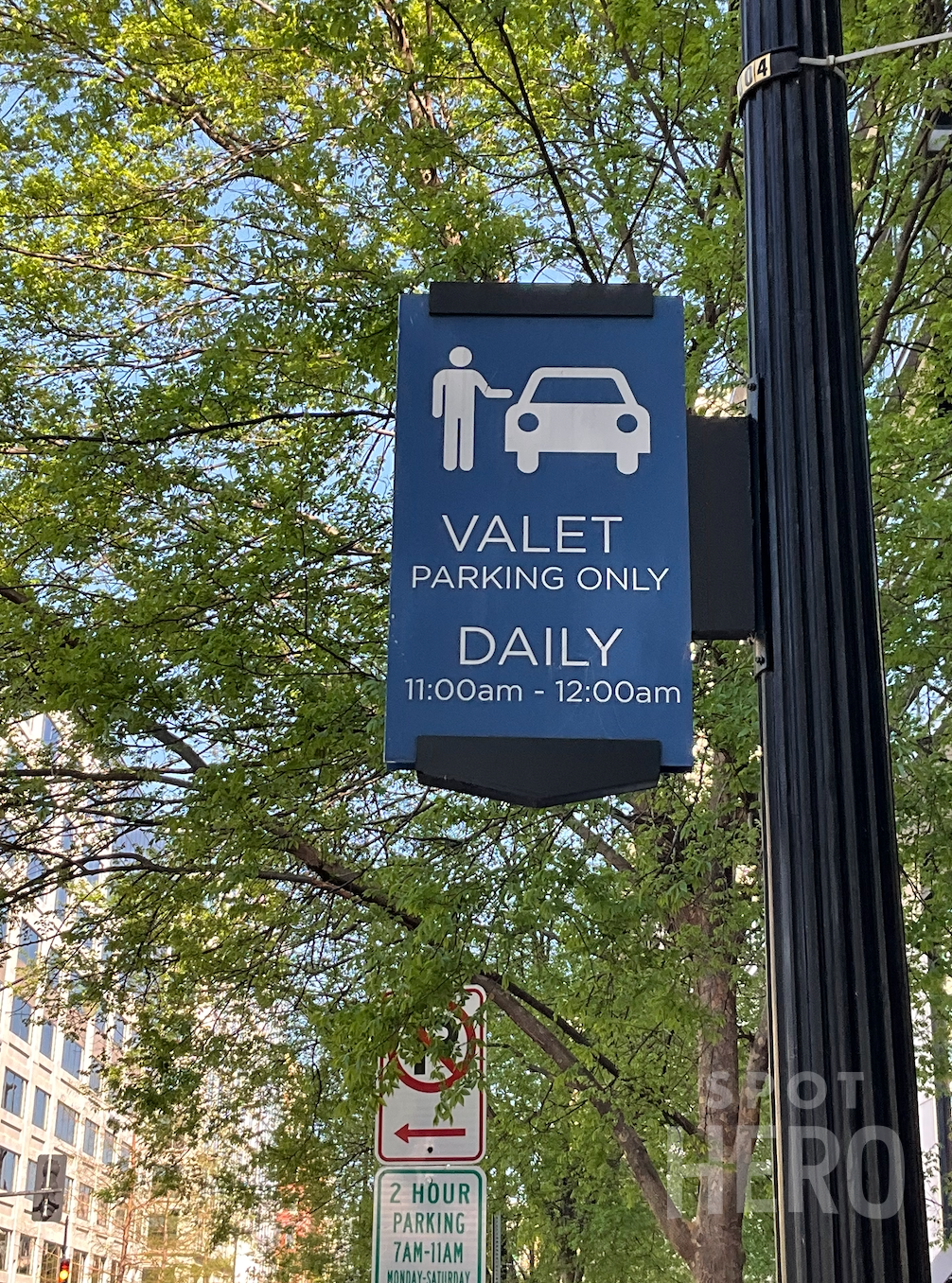 950 I Street Northwest Parking