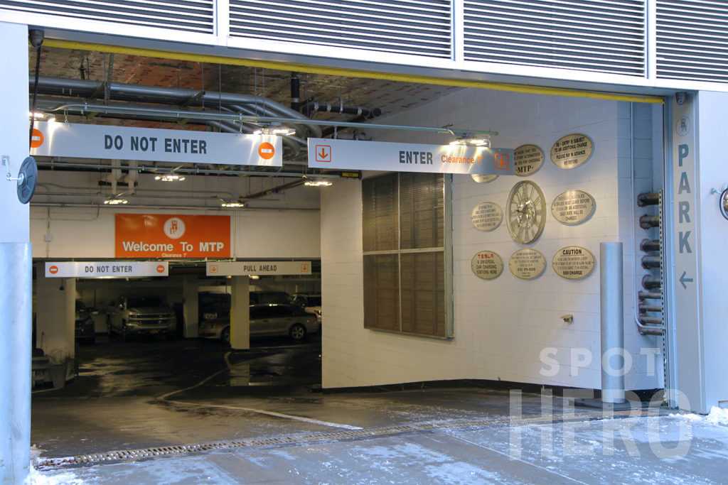 625 West 57th Street Parking