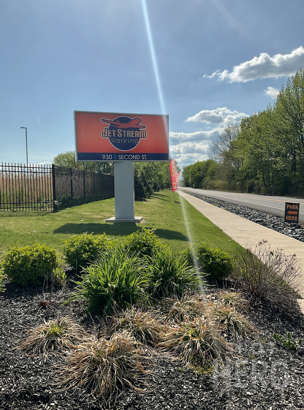 930 2nd Street Parking