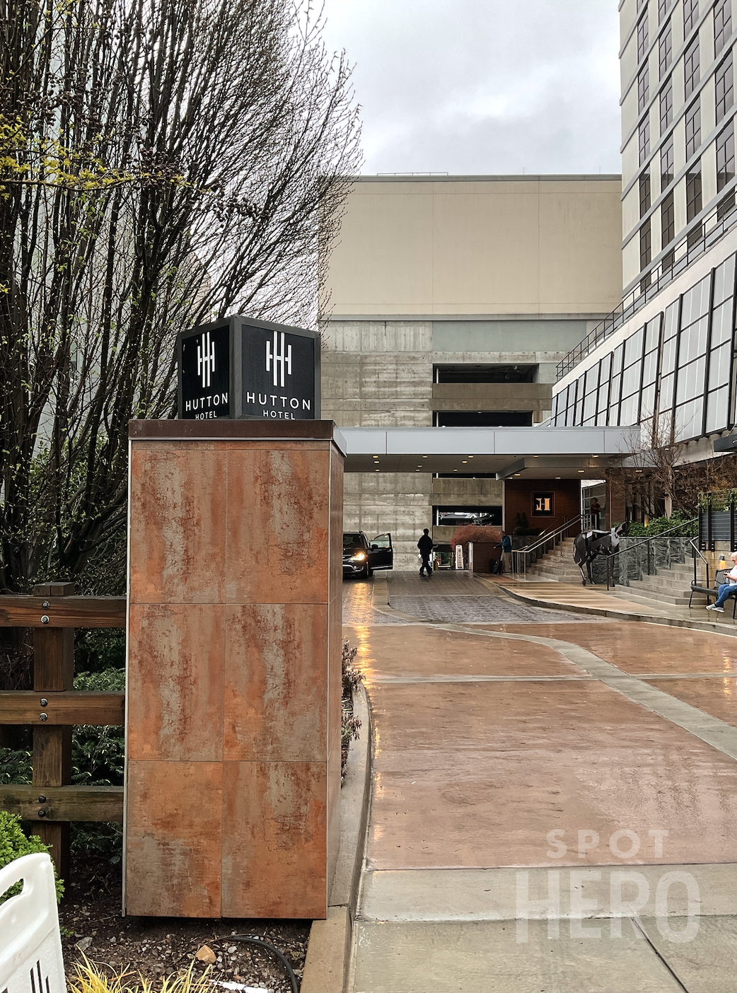 1808 West End Avenue Parking