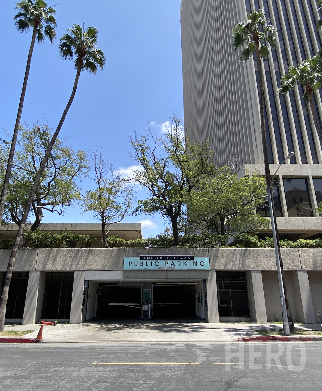 634 South Mariposa Avenue Parking