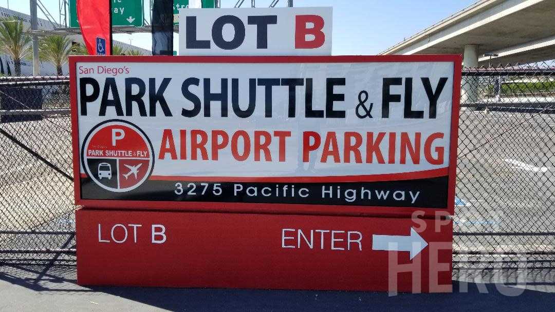 3275 Pacific Highway Parking