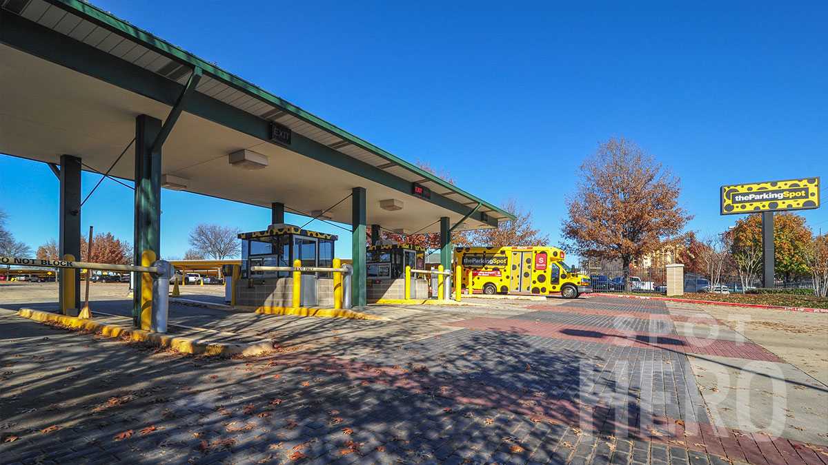 1945 Valley View Lane Parking