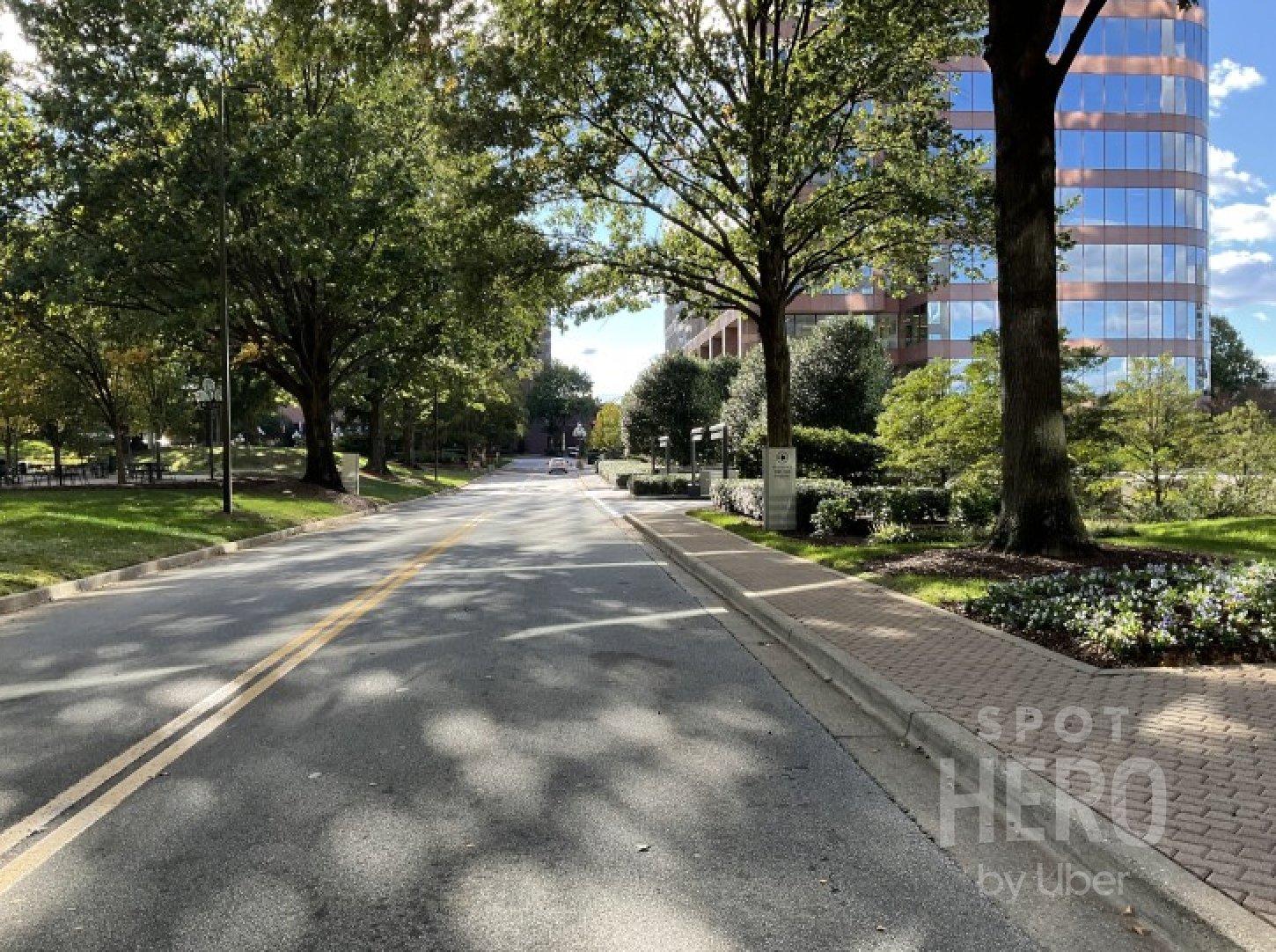 200 Galleria Parkway Southeast Parking