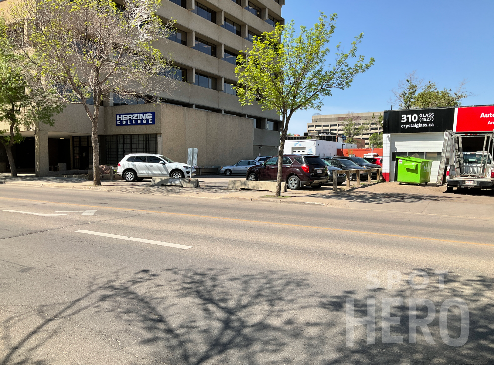 The 5 Best Edmonton Parking Options [2023]