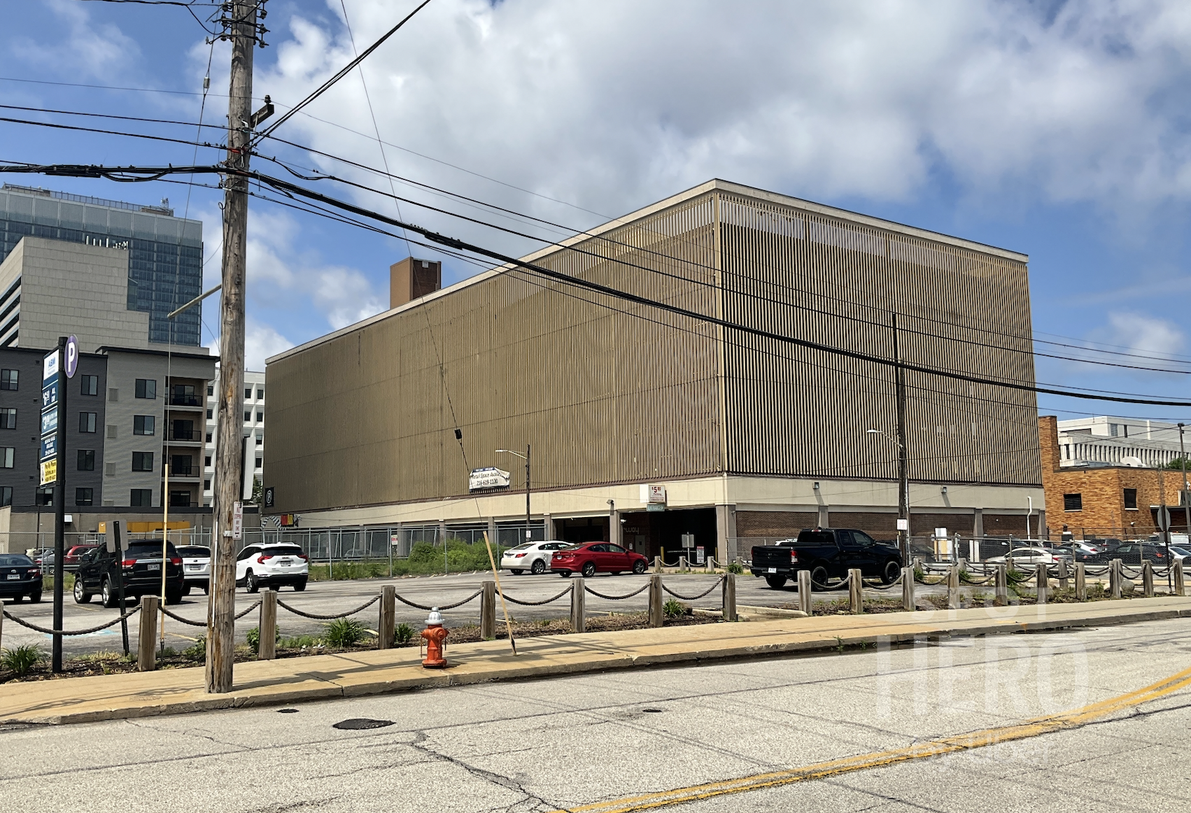 1307 Saint Clair Avenue Northeast Parking
