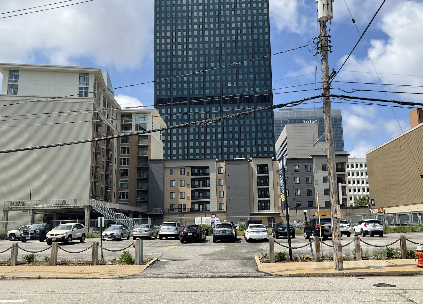1307 Saint Clair Avenue Northeast Parking