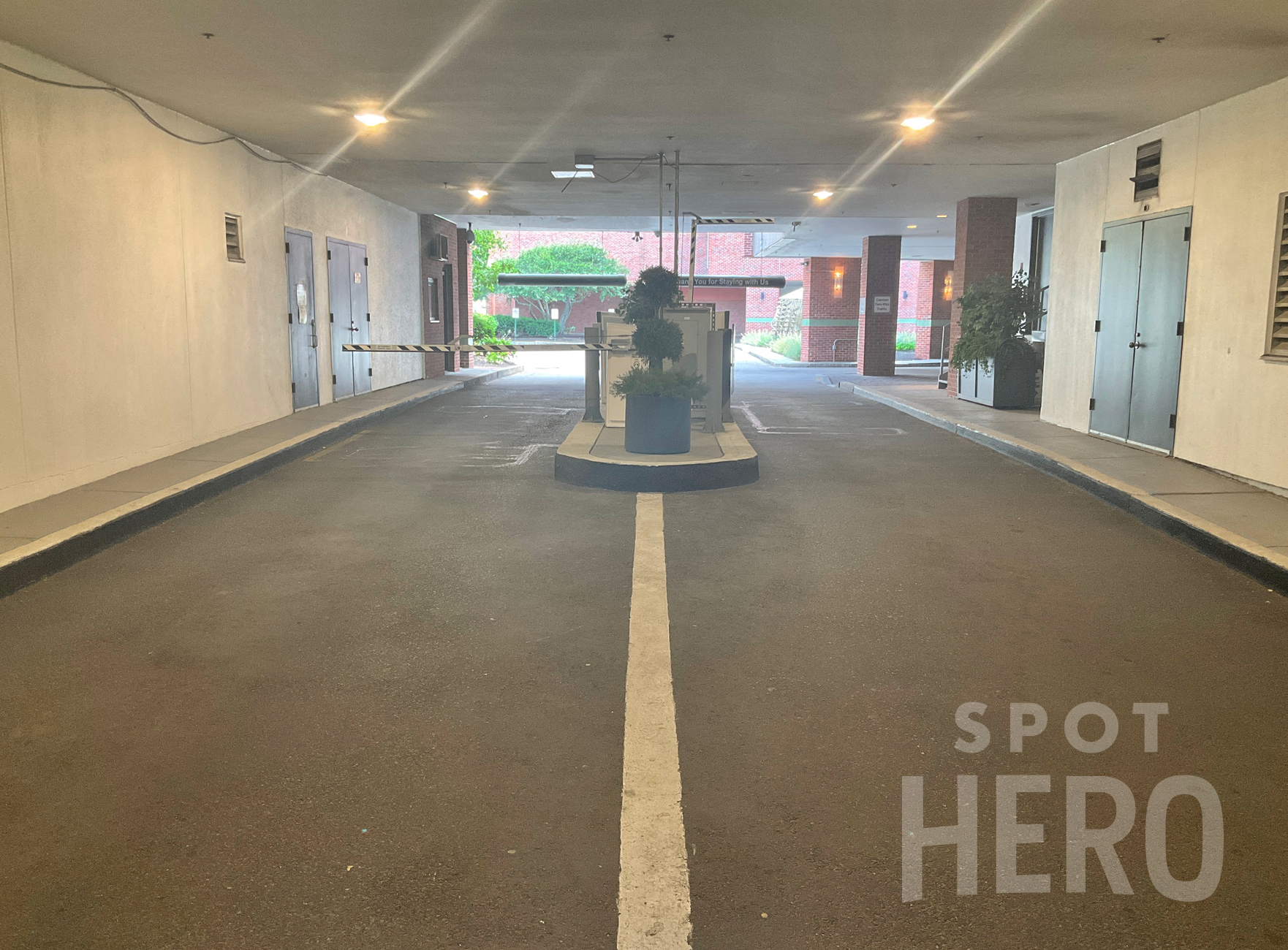 40 Edwin H Land Boulevard Parking