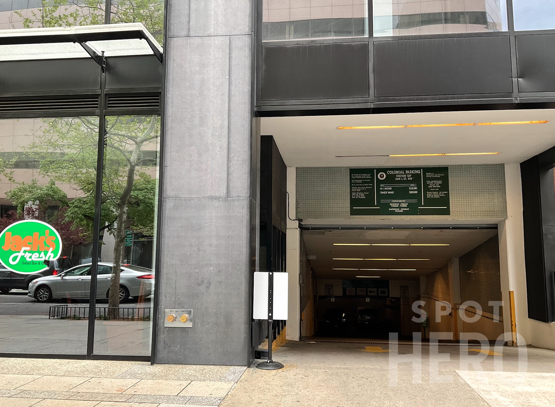 1400 L Street Northwest Parking