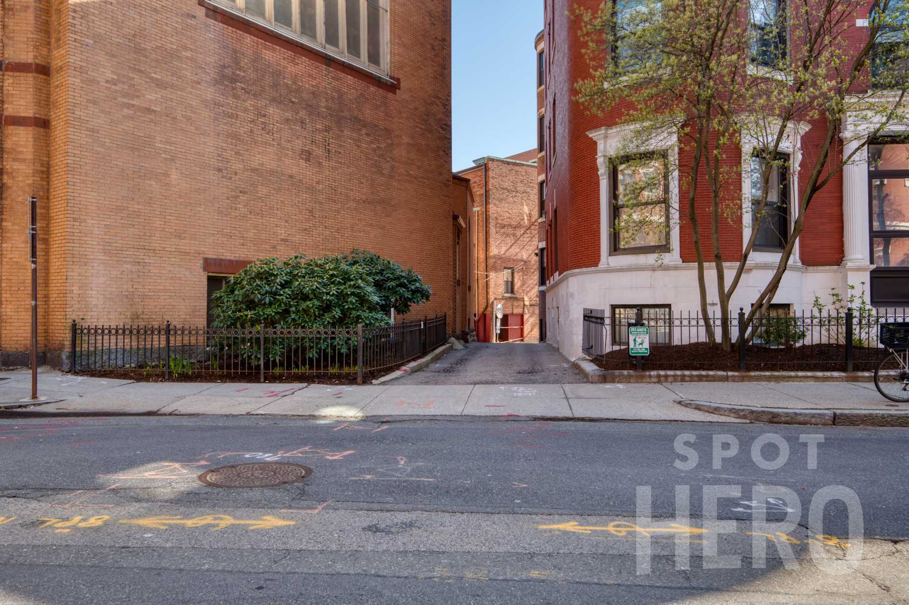 78 Gainsborough Street Parking