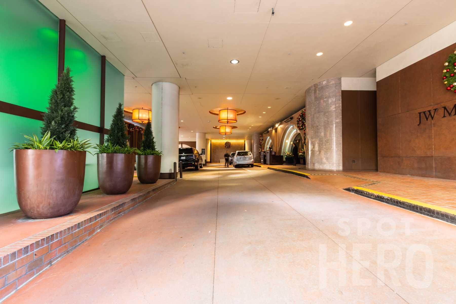 515 Mason Street Parking
