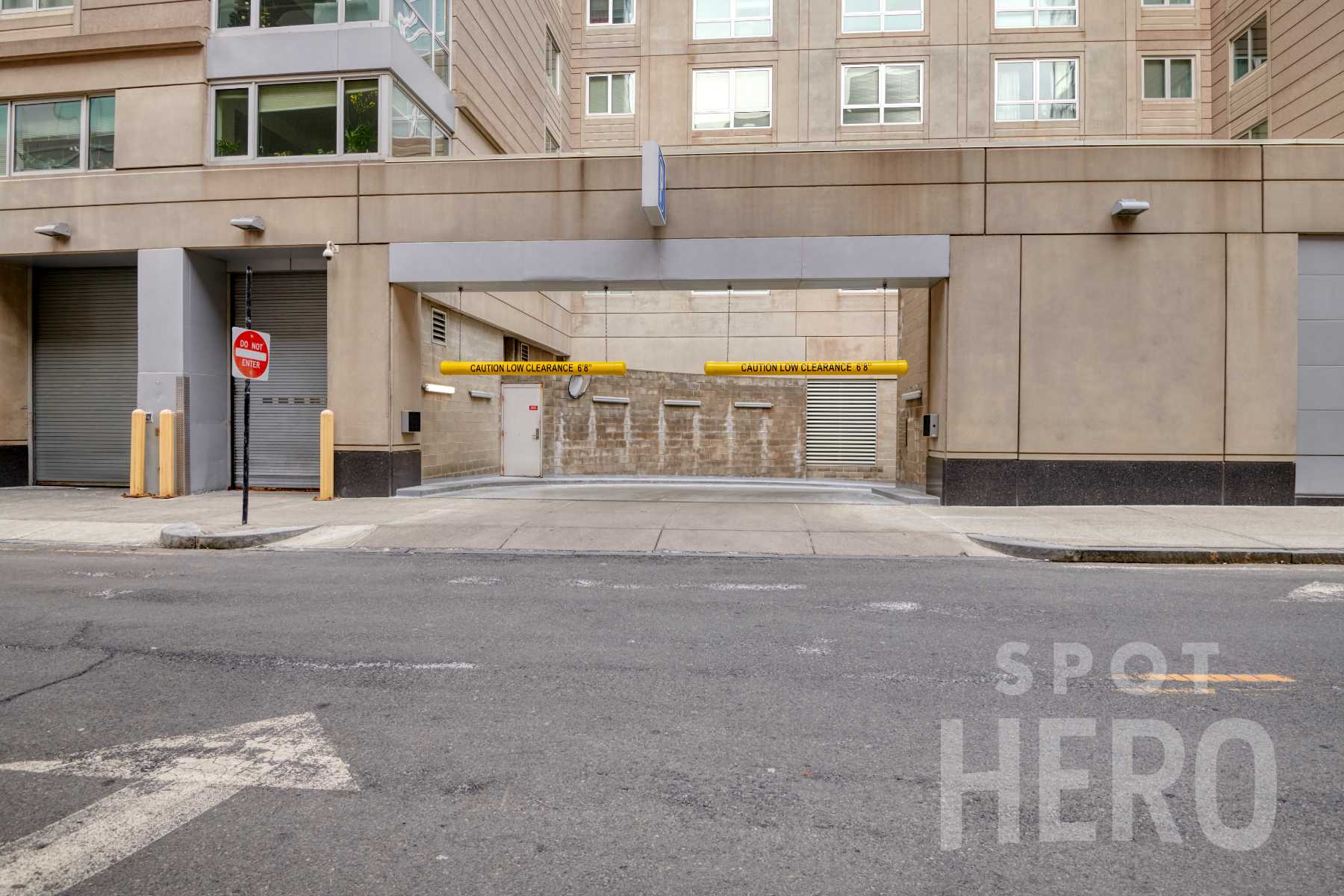 1 Park Lane Parking