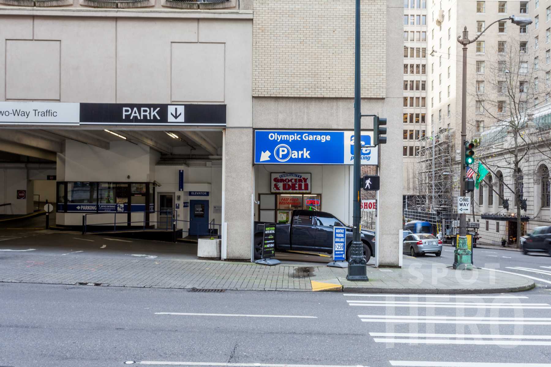 415 Seneca Street Parking