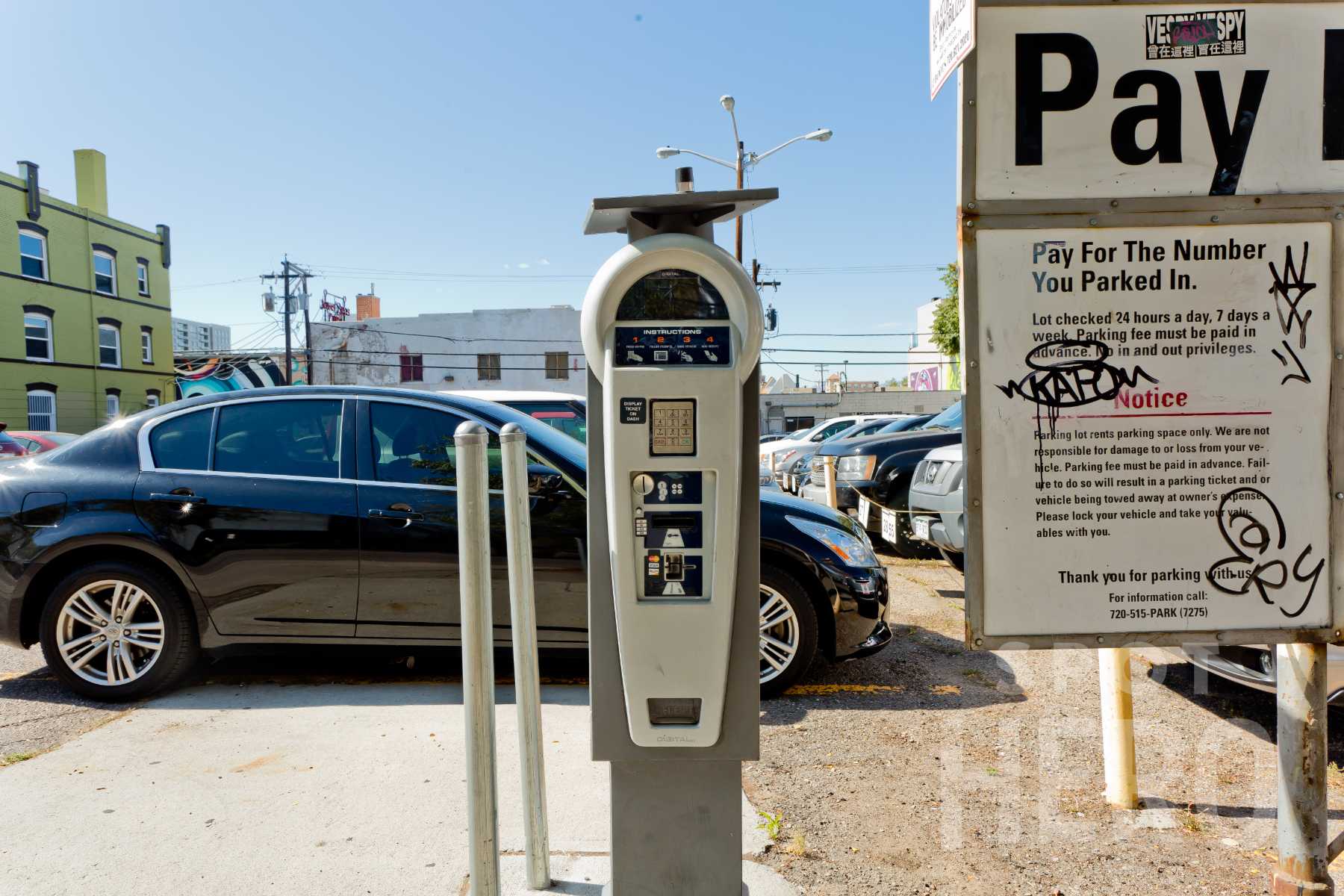 1065 Lincoln Street Parking