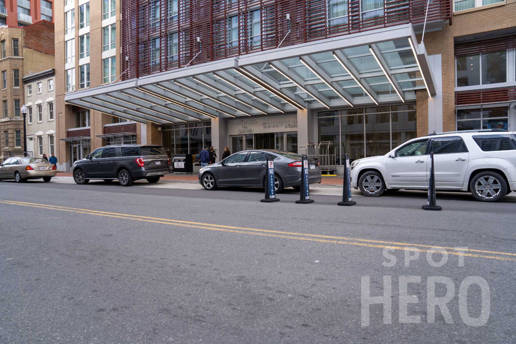 901 L Street Northwest Parking