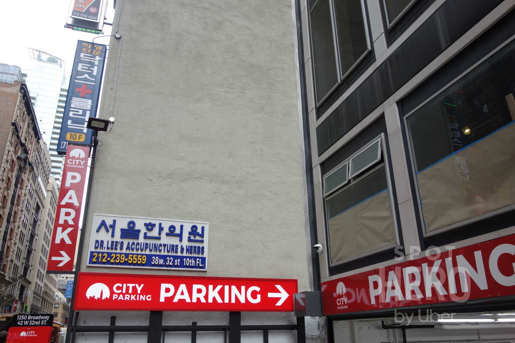 30 West 32nd Street Parking