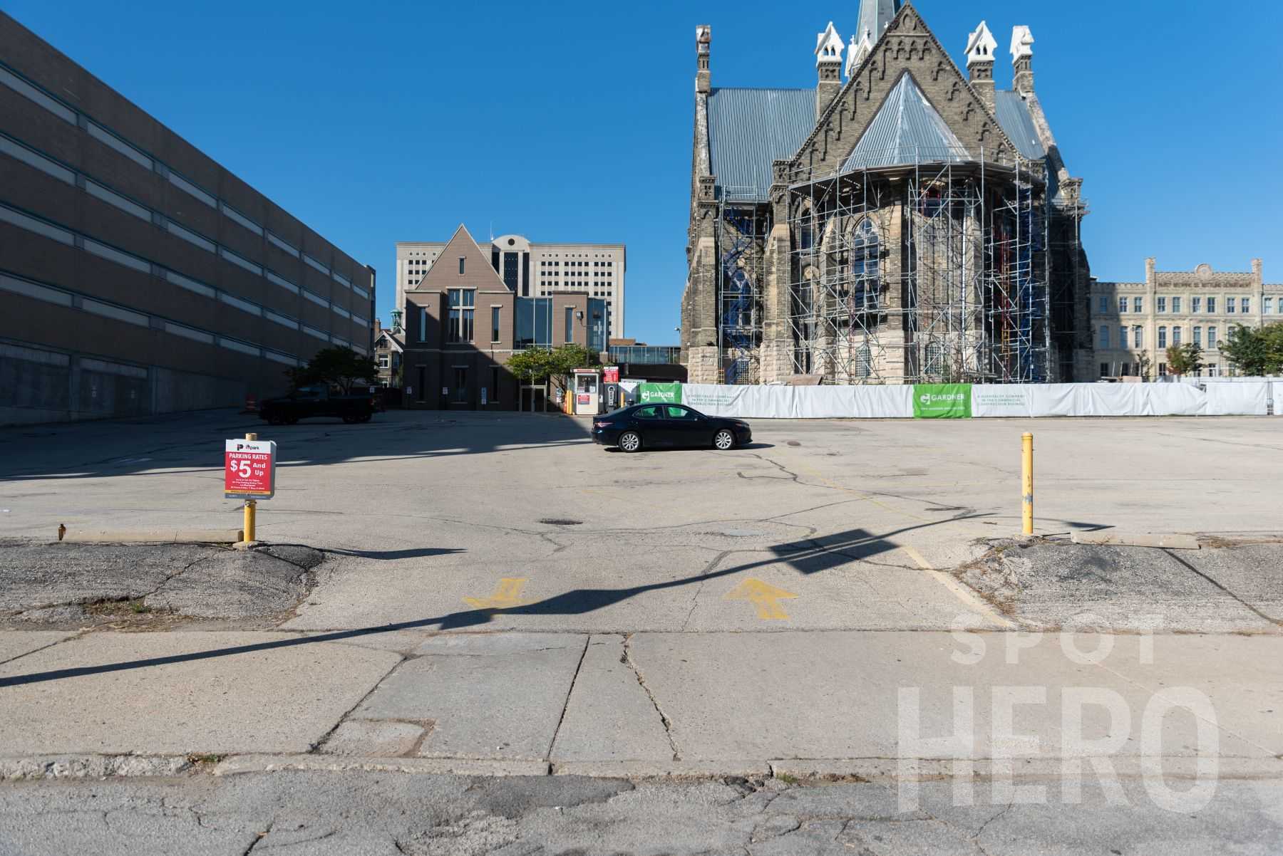 1075 North 8th Street Parking