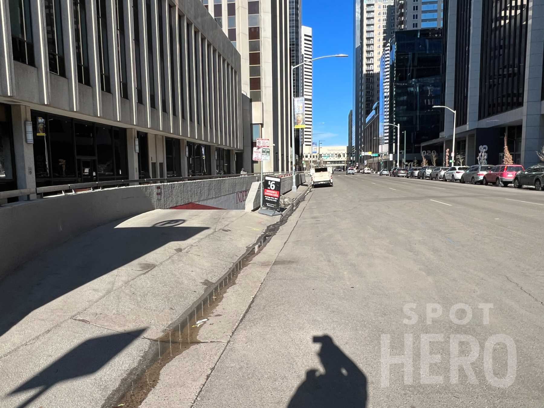 1601 Curtis Street Parking