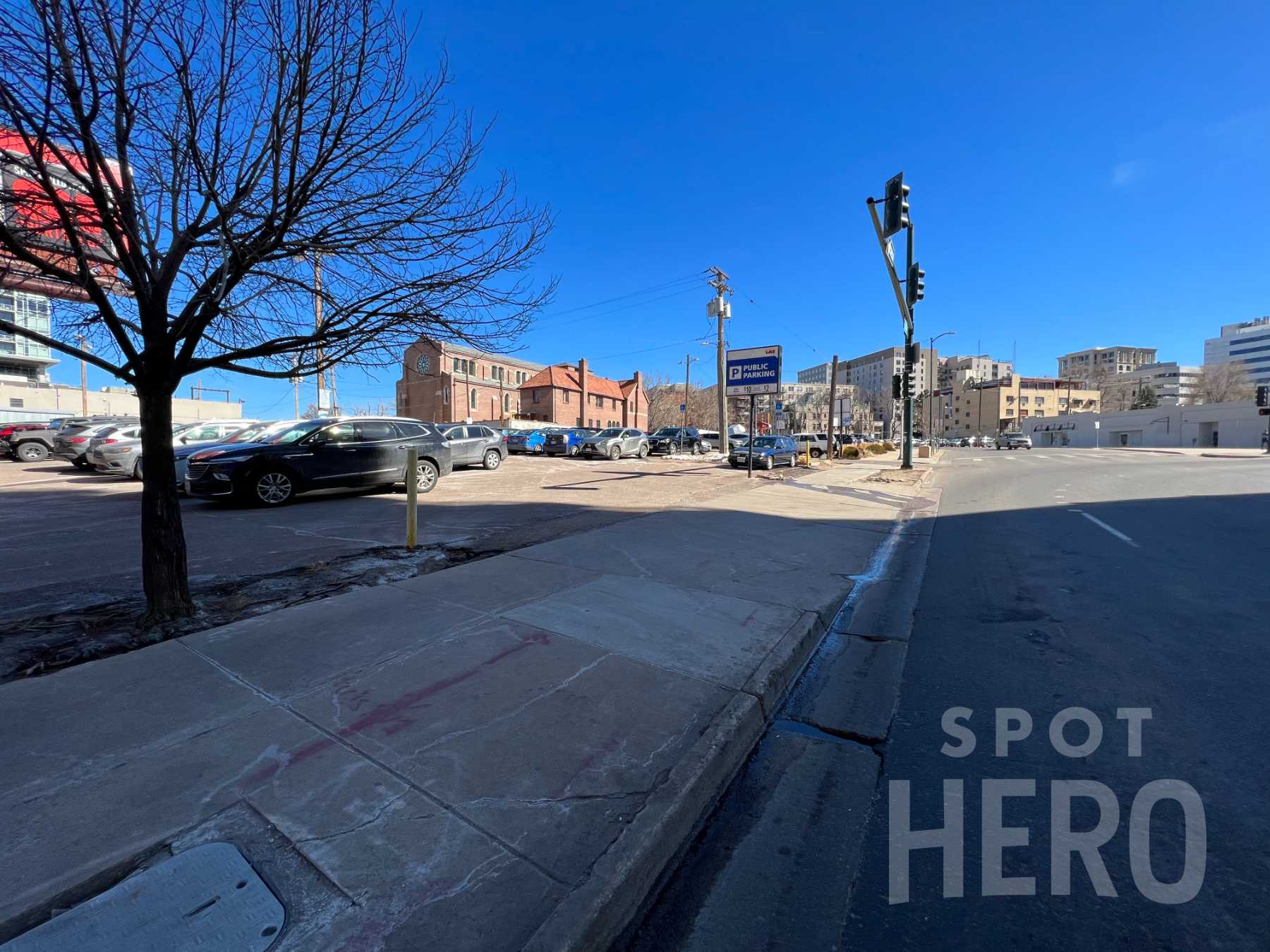 551 20th Street Parking