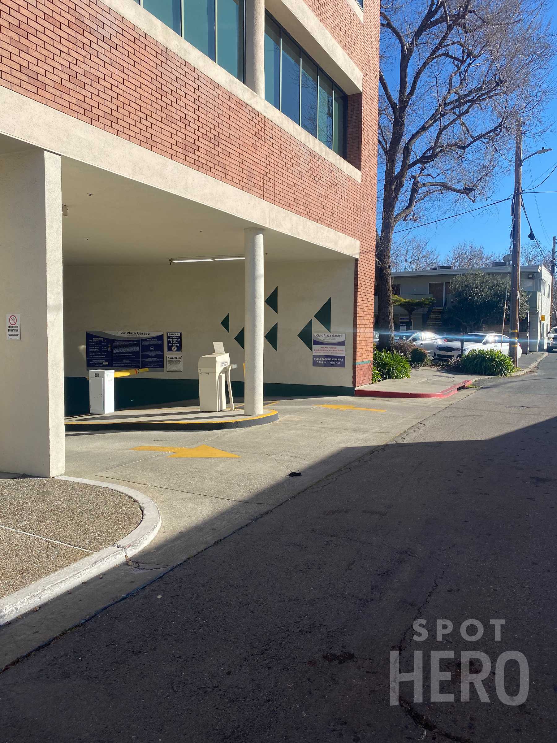 1655 North Main Street Parking