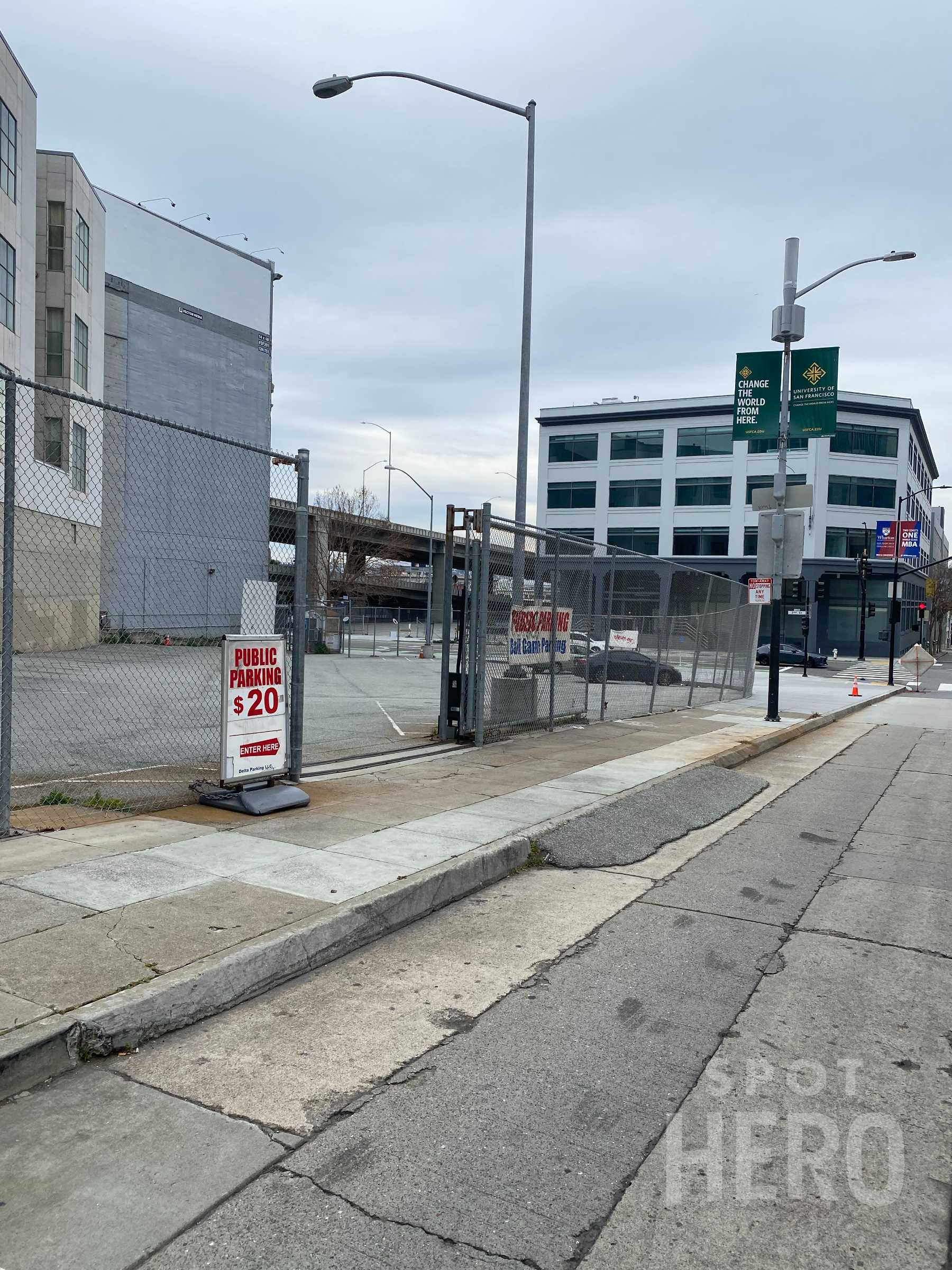 404 2nd Street Parking
