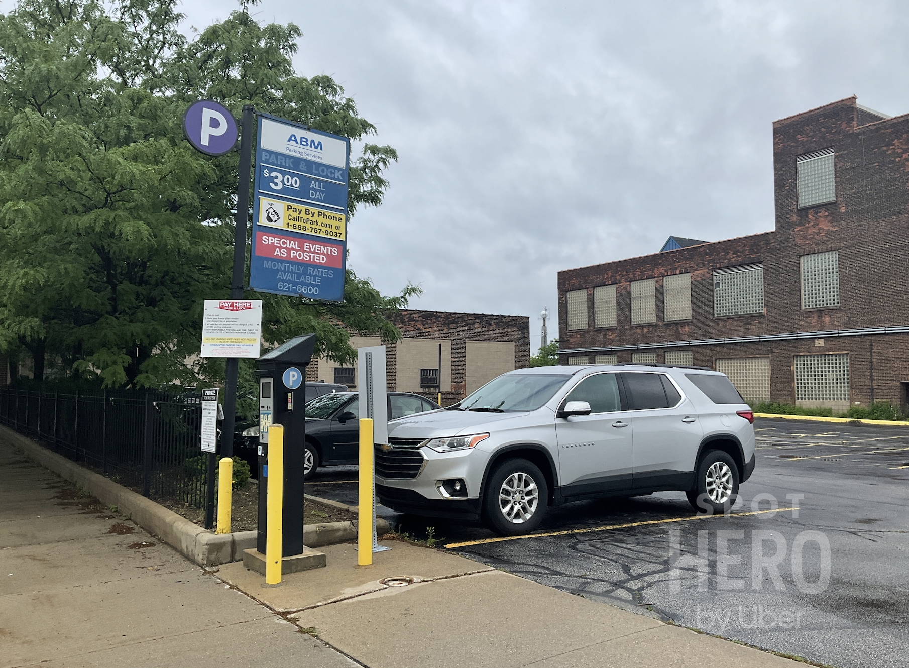 1643 Hamilton Avenue Parking